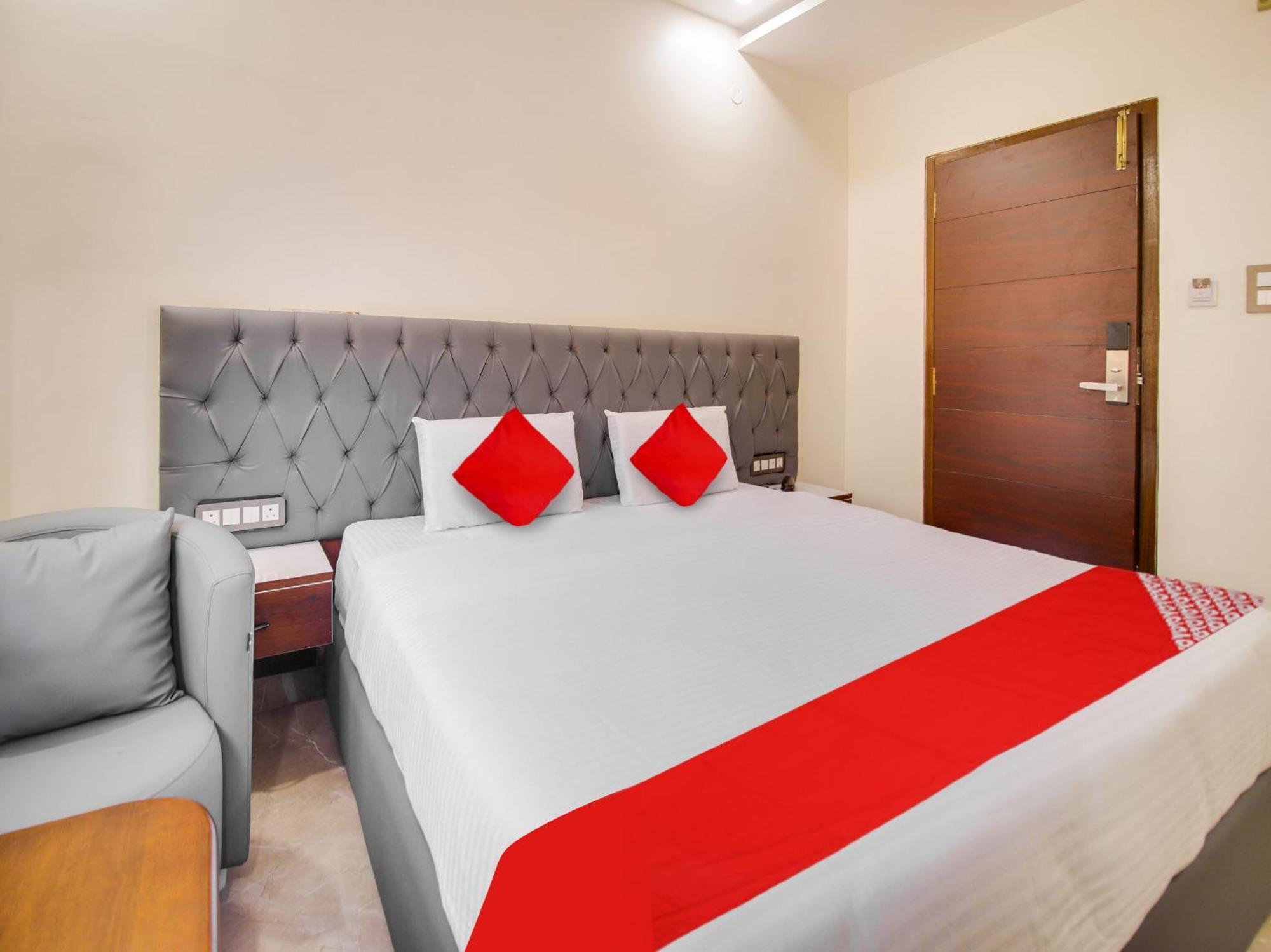 Hotel O Rr Residency Khammam エクステリア 写真