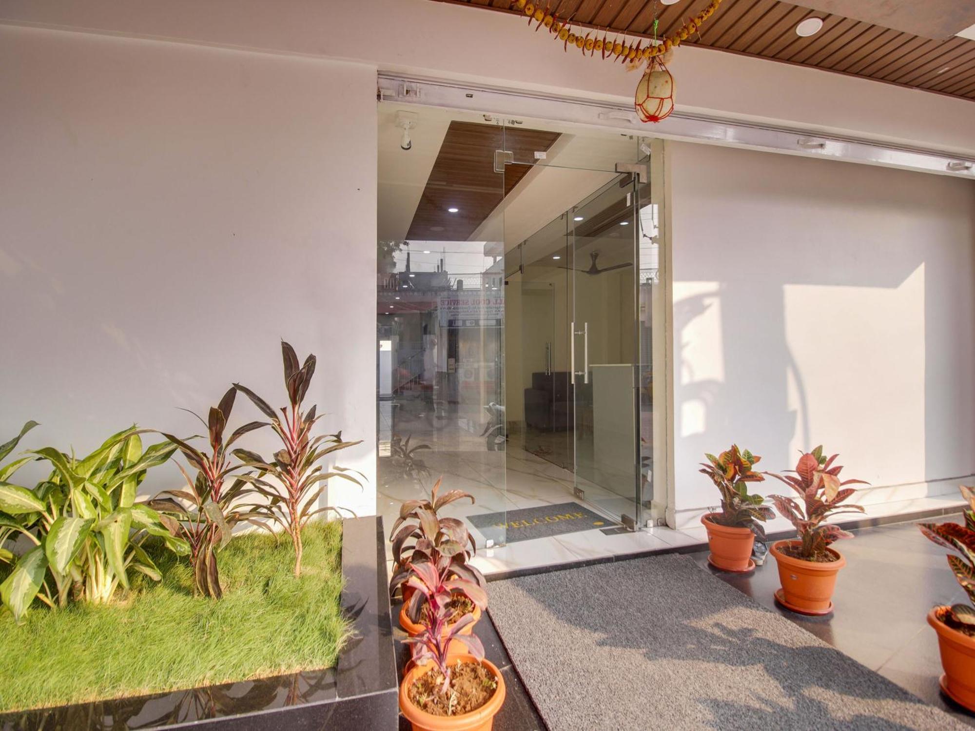Hotel O Rr Residency Khammam エクステリア 写真