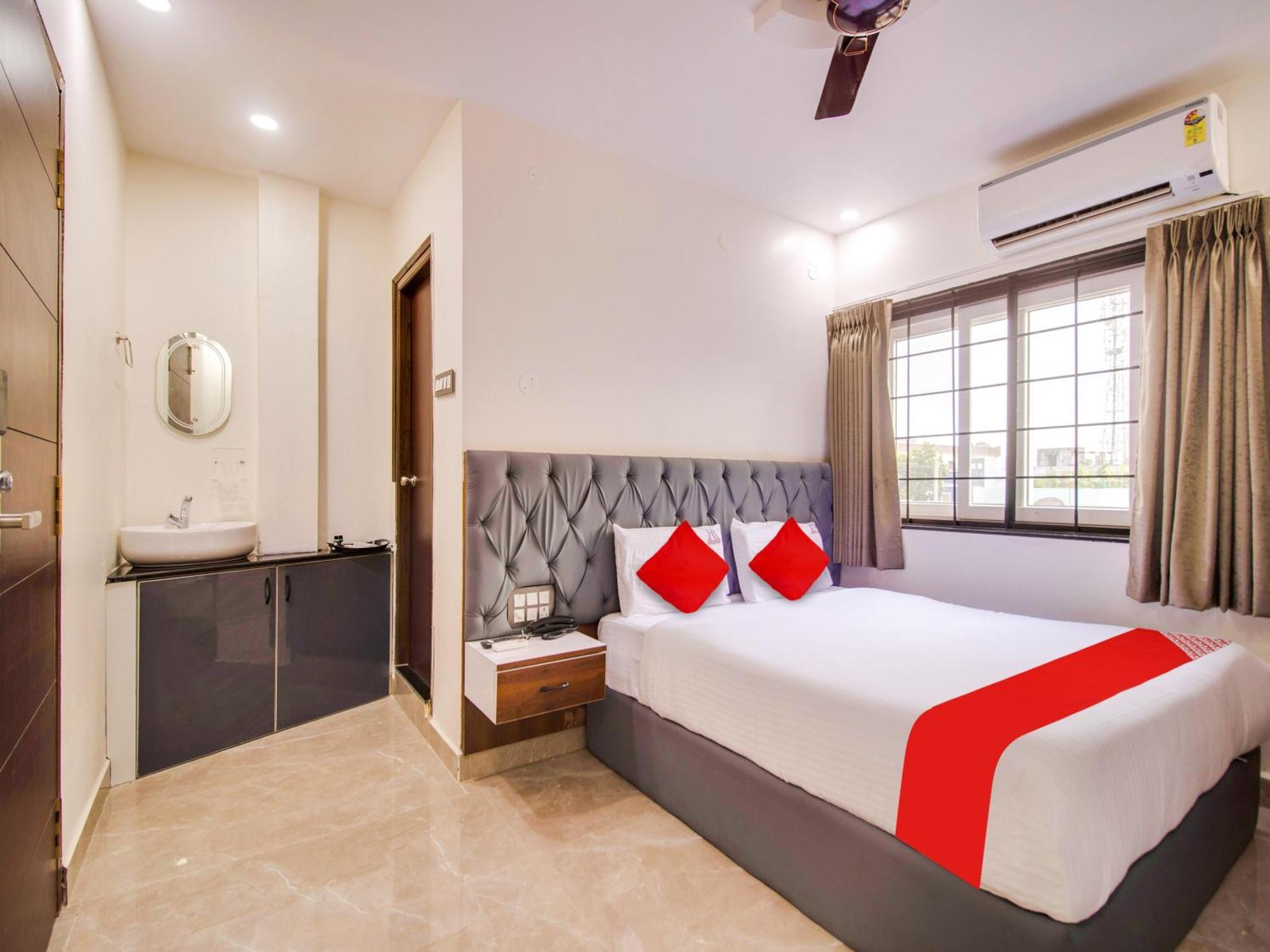 Hotel O Rr Residency Khammam エクステリア 写真