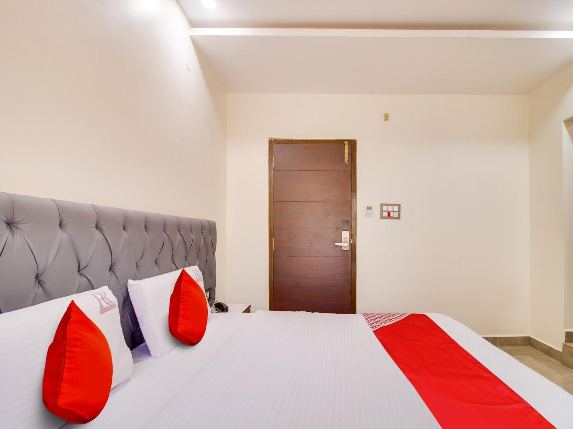 Hotel O Rr Residency Khammam エクステリア 写真
