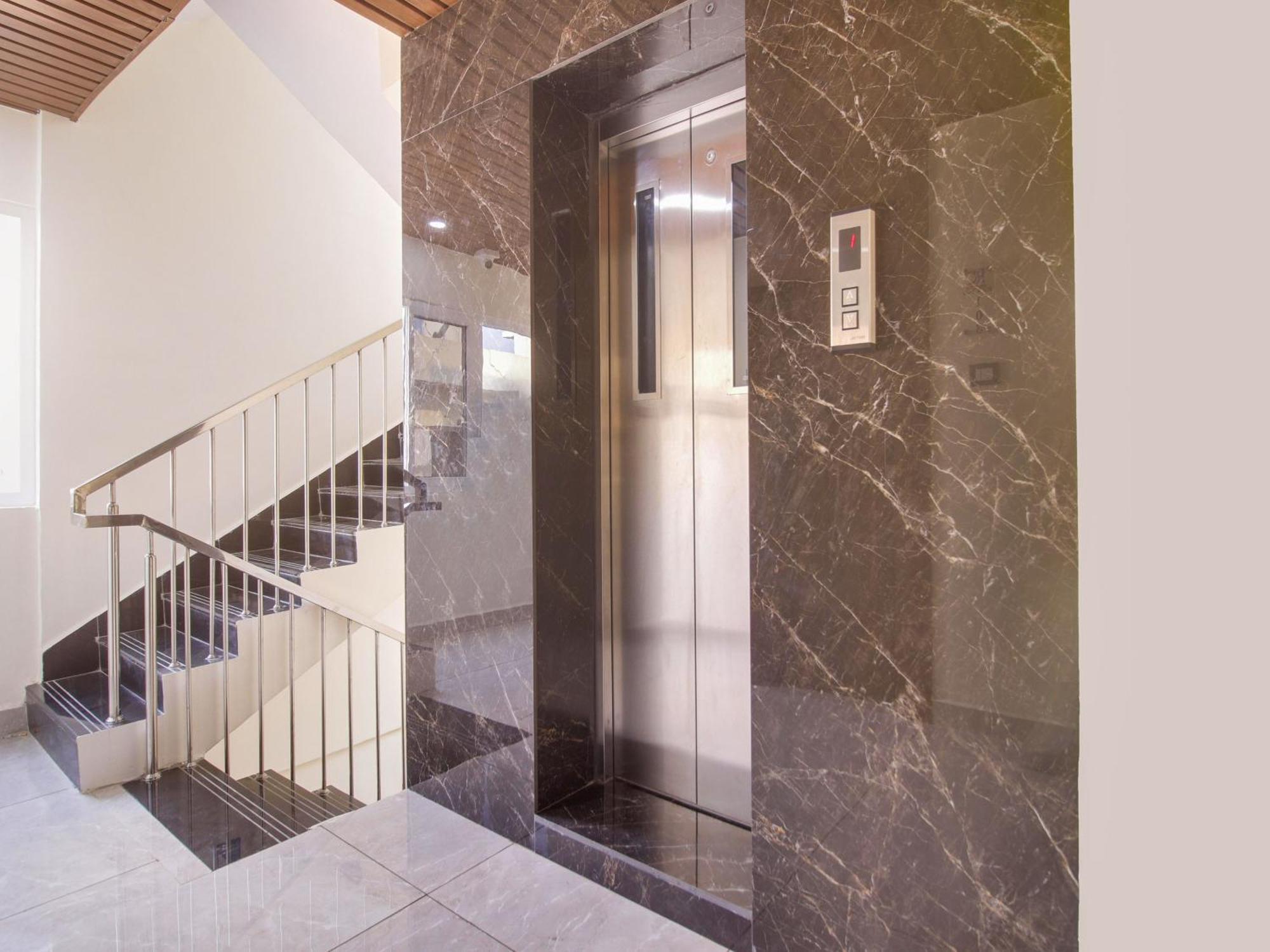 Hotel O Rr Residency Khammam エクステリア 写真